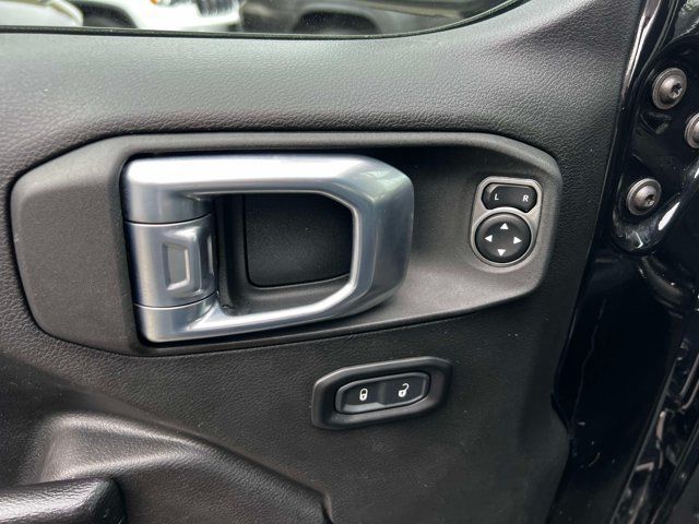 Used 2021 Jeep Wrangler Unlimited Sport AWD/4WD image 15