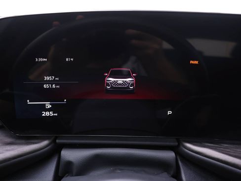 Certified 2025 Audi Q5 Premium w/ Convenience Package AWD/4WD image 11