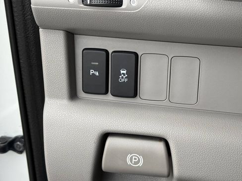 Used 2015 Honda Pilot Touring image 12