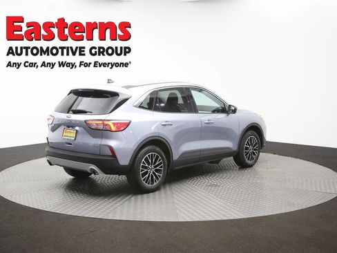 Used 2022 Ford Escape SE w/ Convenience Package FWD image 42