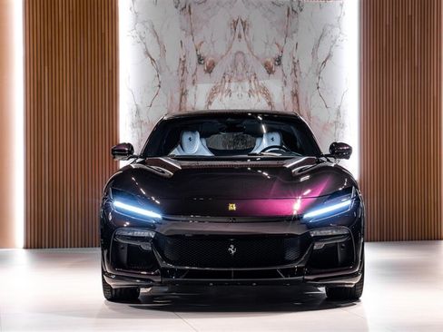 Used 2024 Ferrari Purosangue AWD/4WD image 2
