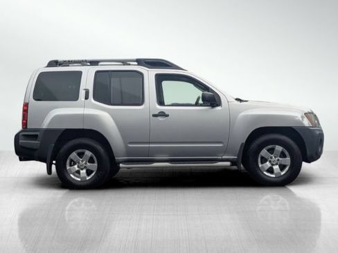 Used 2010 Nissan Xterra S AWD/4WD image 3