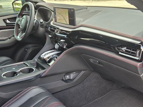 Used 2025 Acura MDX A-Spec image 27