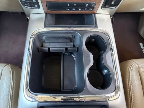 Used 2016 RAM 1500 Laramie w/ Convenience Group AWD/4WD image 60