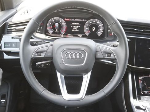 Used 2025 Audi Q7 2.0T Premium Plus image 21