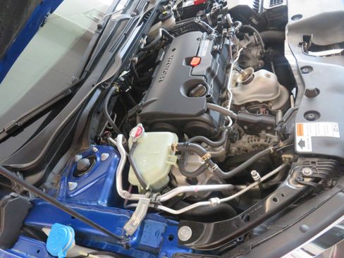 Used 2018 Honda Civic EX image 48