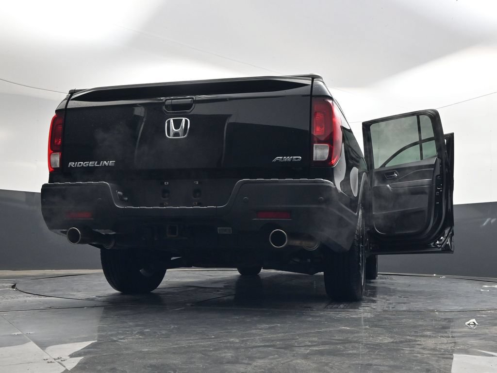 Used 2023 Honda Ridgeline Black Edition image 38