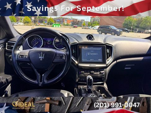 Used 2018 Maserati Ghibli S Q4 AWD/4WD image 24