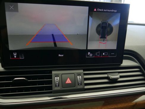 Certified 2023 Audi Q5 2.0T Prestige AWD/4WD image 43
