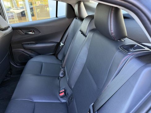 Used 2026 Toyota Prius Plug-In Hybrid FWD image 12
