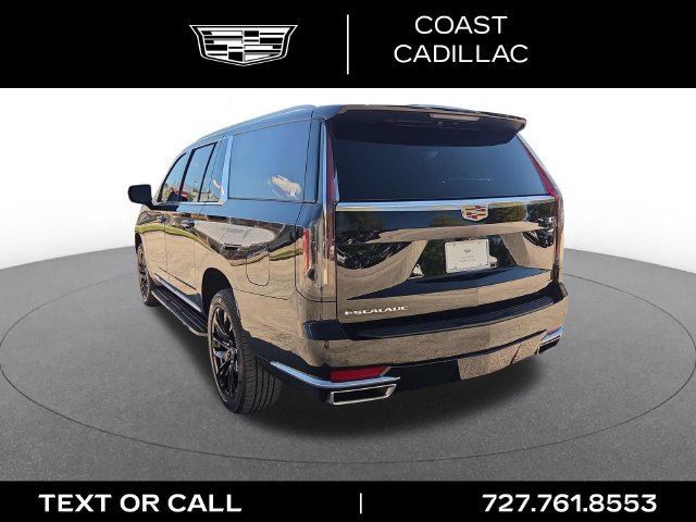 Certified 2022 Cadillac Escalade ESV Premium Luxury AWD/4WD image 7