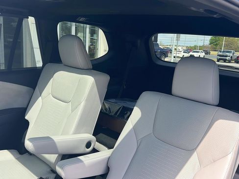 New 2026 Lexus TX 350 FWD image 32