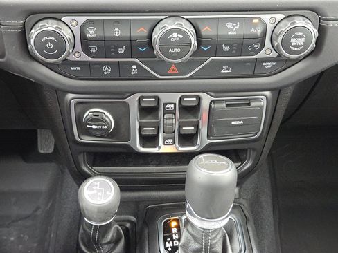 New 2026 Jeep Gladiator Sport image 16