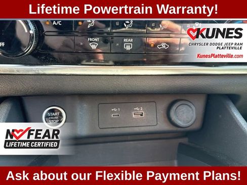Used 2023 Nissan Rogue S AWD/4WD image 27