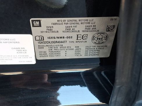 Used 2016 GMC Yukon Denali image 30