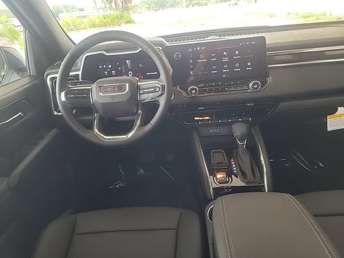 New 2026 GMC Canyon Elevation w/ Convenience Package RWD image 13