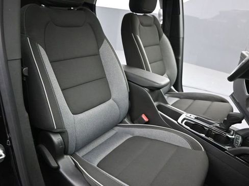 Used 2025 Chevrolet TrailBlazer LT image 18