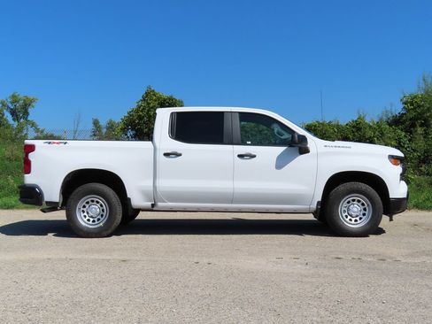 New 2026 Chevrolet Silverado 1500 W/T w/ WT Value Package AWD/4WD image 2