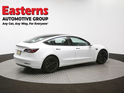 Used 2023 Tesla Model 3 Standard Range image 39