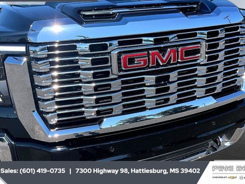 Used 2024 GMC Sierra 2500 Denali w/ Denali Reserve Package AWD/4WD image 22