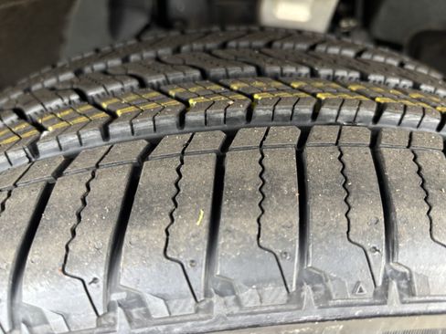 Certified 2025 BMW X5 xDrive40i w/ Premium Package image 12