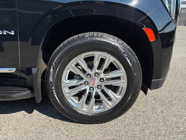 Used 2022 GMC Yukon SLT w/ SLT Luxury Plus Package AWD/4WD image 28