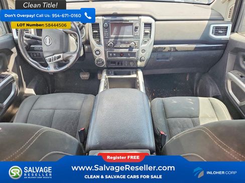 Used 2017 Nissan Titan SV AWD/4WD image 11