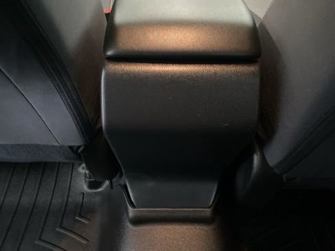 Used 2023 Subaru Crosstrek 2.0i Premium image 12