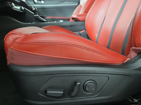 Used 2024 Kia K5 GT-Line image 32