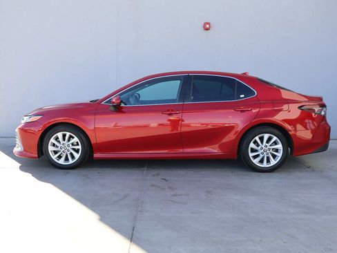 Used 2023 Toyota Camry LE w/ Protection Package (Q2) (TMS) image 2