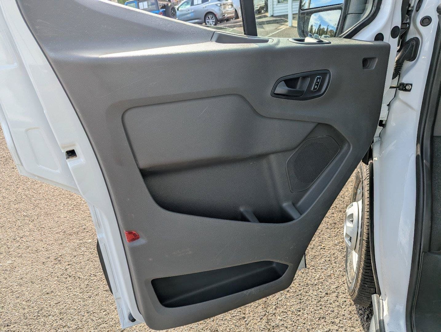 Used 2025 Ford Transit 250 148 High Roof AWD w/ Load Area Protection Package image 10