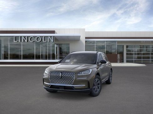 New 2026 Lincoln Corsair Premiere image 2