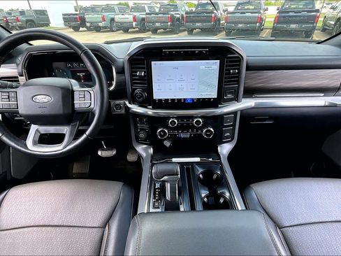 Used 2024 Ford F150 Lariat w/ FX4 Off-Road Package image 16