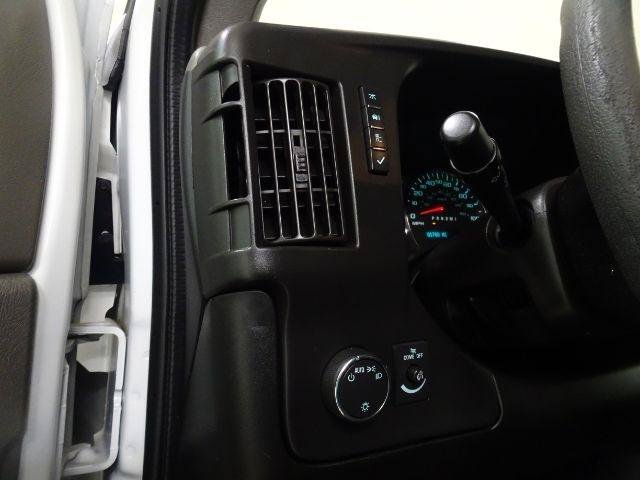 Used 2018 Chevrolet Express 2500 w/ Driver Convenience Package RWD image 24