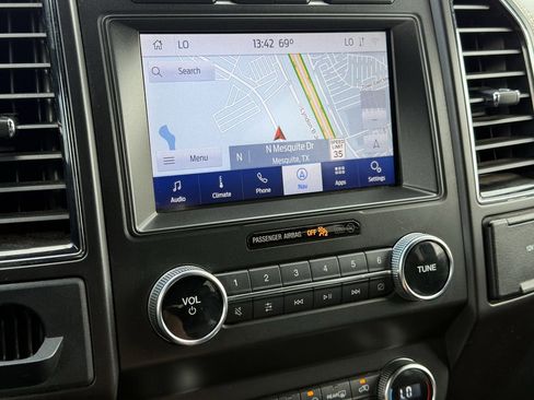 Used 2020 Ford Expedition Max Limited w/ Equipment Group 301A RWD image 18