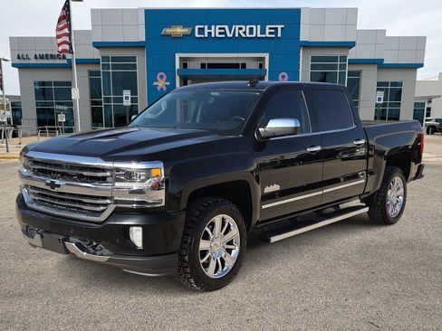 Used 2018 Chevrolet Silverado 1500 High Country AWD/4WD image 1