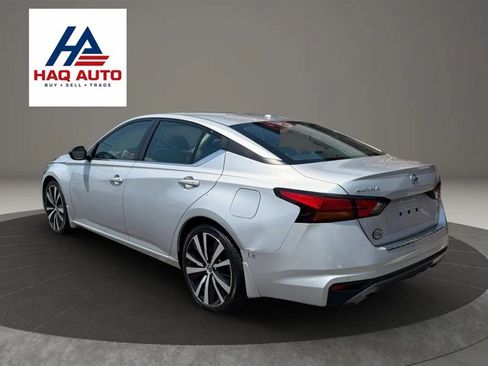 Used 2022 Nissan Altima 2.5 SR FWD image 7