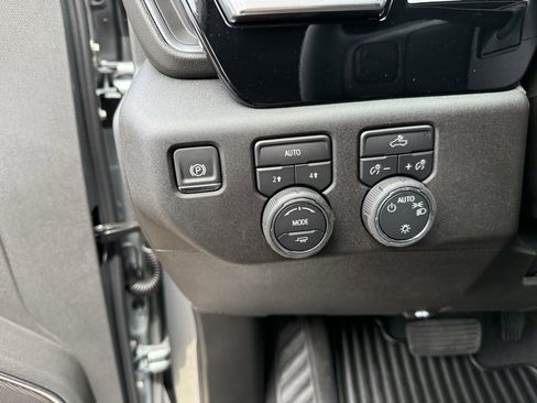 New 2026 Chevrolet Silverado 1500 LT image 30