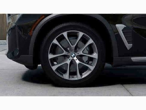 New 2025 BMW X5 xDrive40i image 27