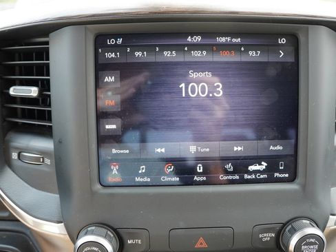 Certified 2020 RAM 1500 Laramie AWD/4WD image 5