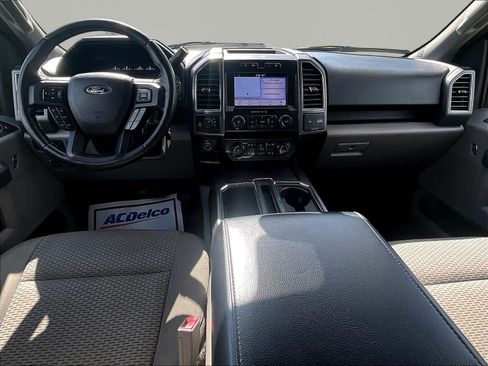 Used 2019 Ford F150 XLT w/ Equipment Group 302A Luxury AWD/4WD image 8