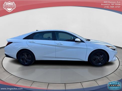Used 2022 Hyundai Elantra SEL image 8