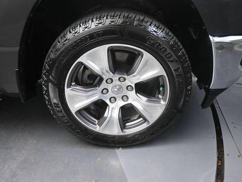Used 2024 RAM 1500 Laramie RWD image 24