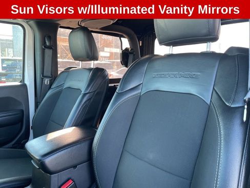 Used 2021 Jeep Wrangler Sport image 33