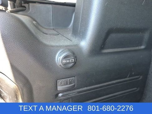 Used 2023 Jeep Wrangler Unlimited Sahara w/ Cold Weather Group AWD/4WD image 12