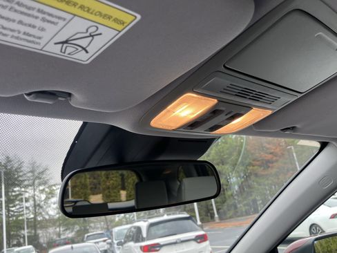 Used 2018 Honda CR-V EX image 29