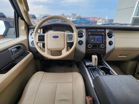 Used 2011 Ford Expedition XLT w/ 203A Rapid Spec Order Code AWD/4WD image 12