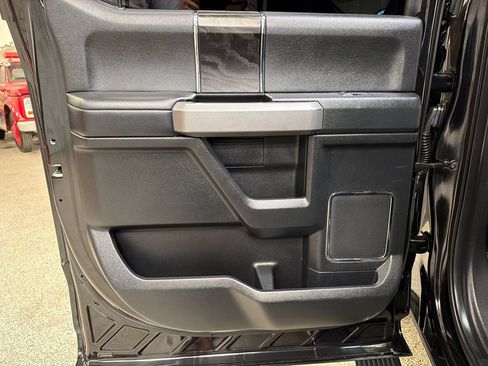 Used 2019 Ford F250 Platinum w/ Platinum Ultimate Package AWD/4WD image 37