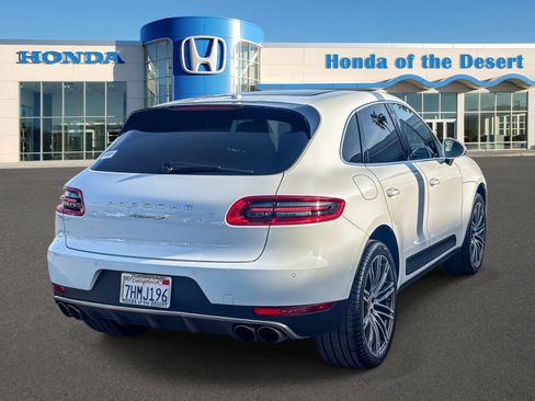 Used 2015 Porsche Macan S image 7