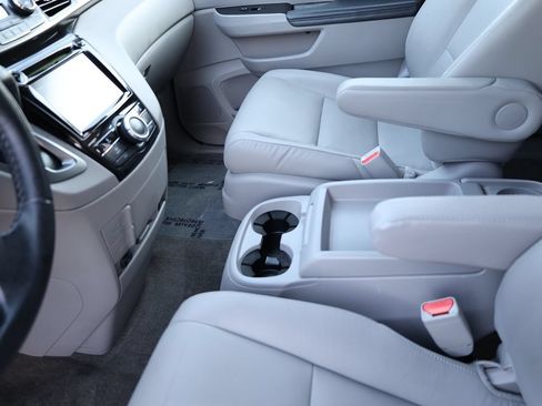 Used 2016 Honda Odyssey EX-L image 32